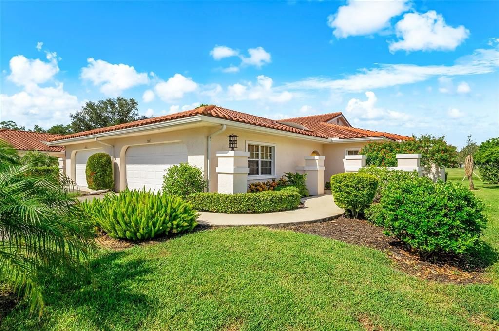 For Sale: $375,000 (3 beds, 2 baths, 1840 Square Feet)