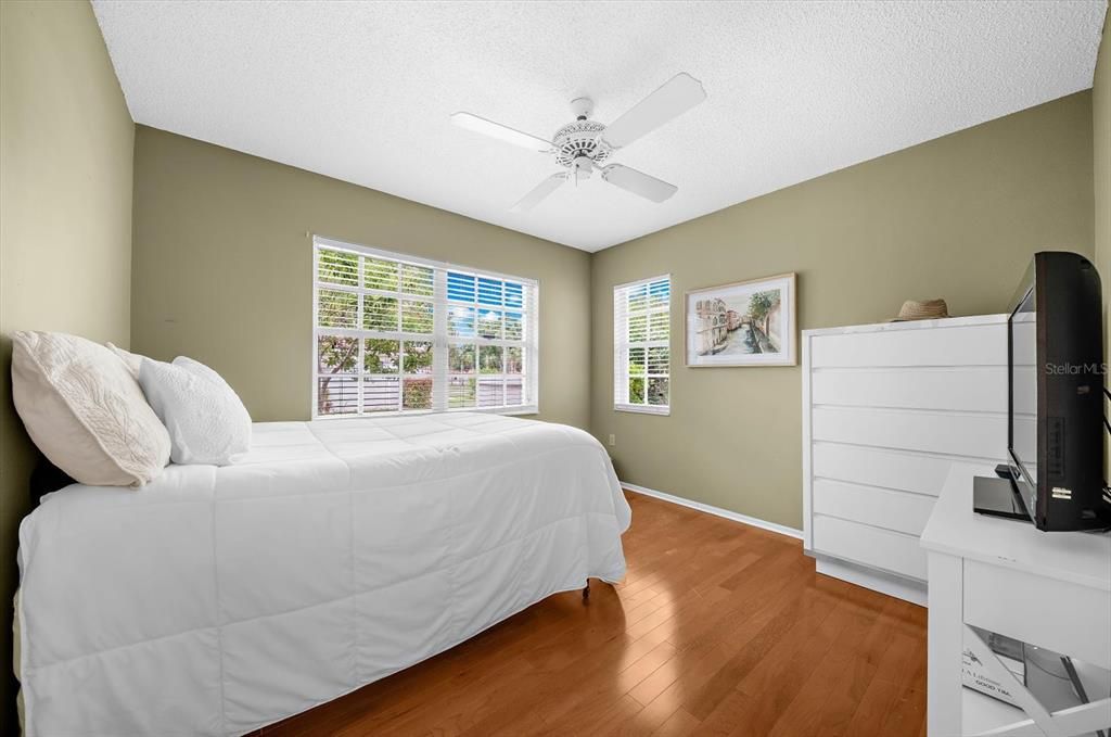For Sale: $375,000 (3 beds, 2 baths, 1840 Square Feet)