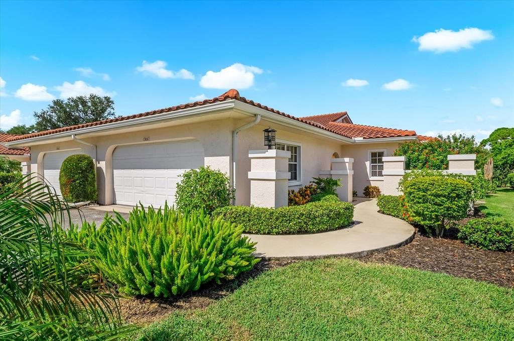 For Sale: $375,000 (3 beds, 2 baths, 1840 Square Feet)