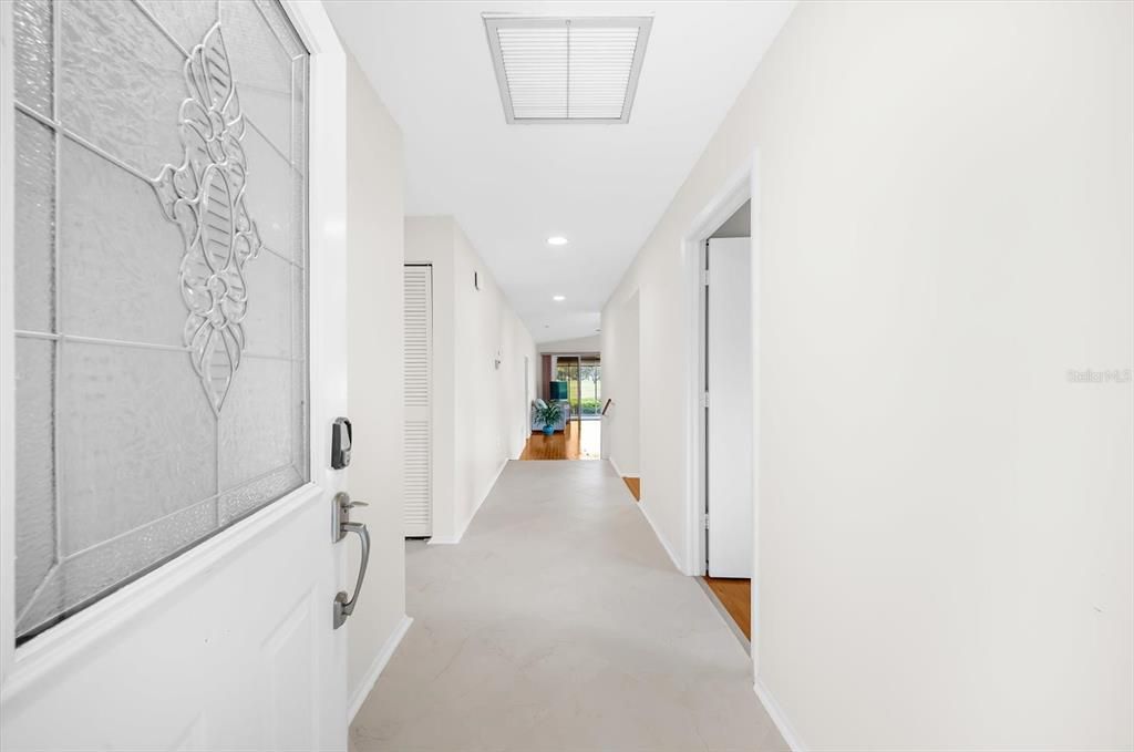 For Sale: $375,000 (3 beds, 2 baths, 1840 Square Feet)
