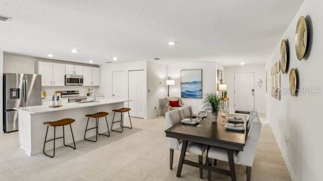 For Sale: $324,900 (4 beds, 2 baths, 1876 Square Feet)