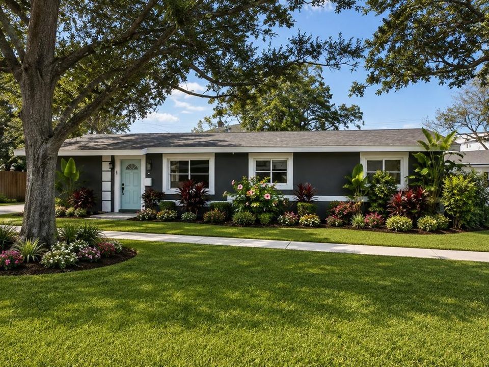 For Sale: $219,900 (4 beds, 2 baths, 1349 Square Feet)