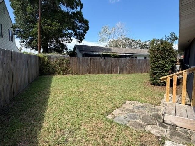 For Sale: $219,900 (4 beds, 2 baths, 1349 Square Feet)
