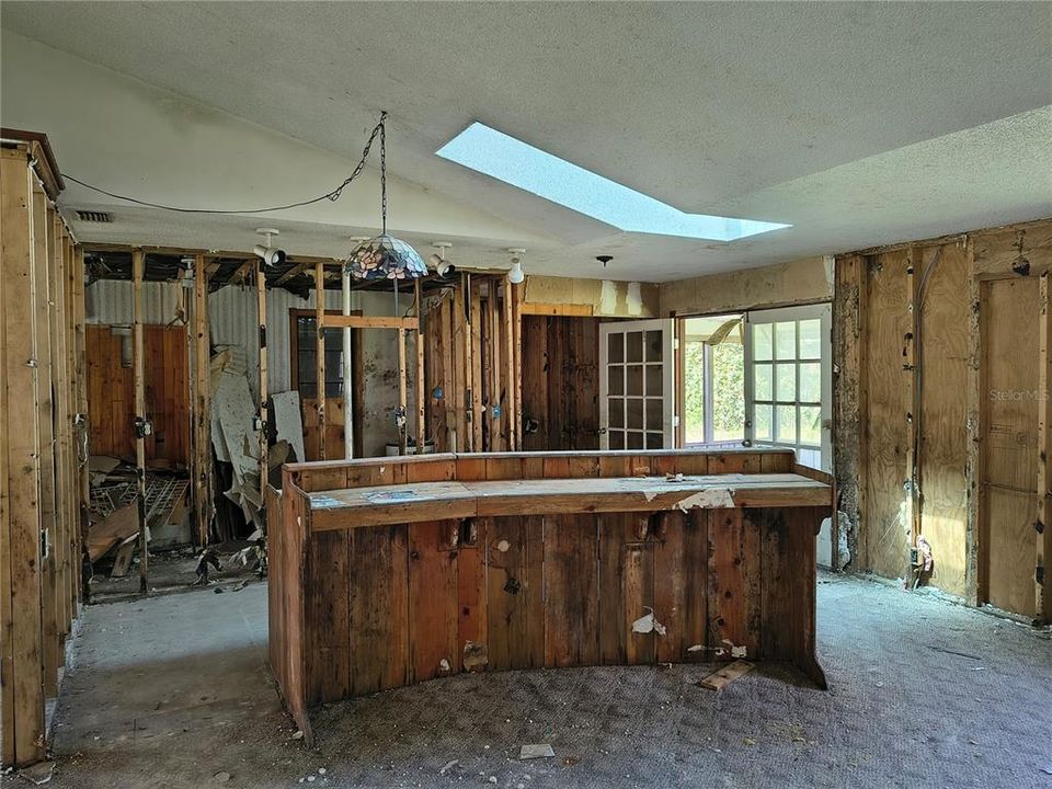 На продажу: $135,000 (3 спален, 2 ванн, 1363 Квадратных фут)
