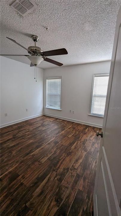 В аренду: $1,850 (3 спален, 2 ванн, 1192 Квадратных фут)