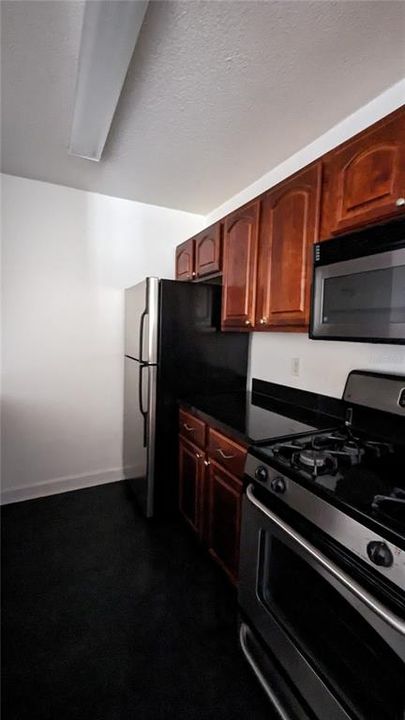 В аренду: $1,850 (3 спален, 2 ванн, 1192 Квадратных фут)