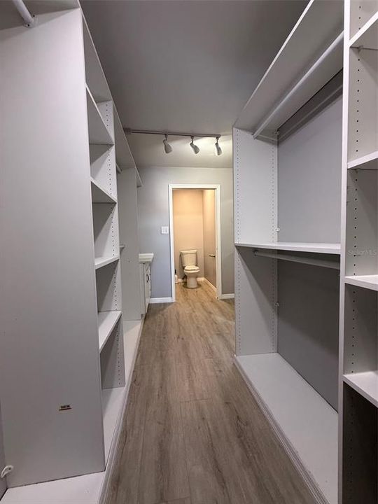 En Venta: $175,000 (3 camas, 2 baños, 1408 Pies cuadrados)
