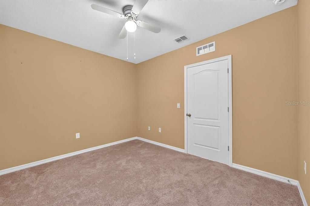 For Sale: $349,000 (3 beds, 2 baths, 1610 Square Feet)