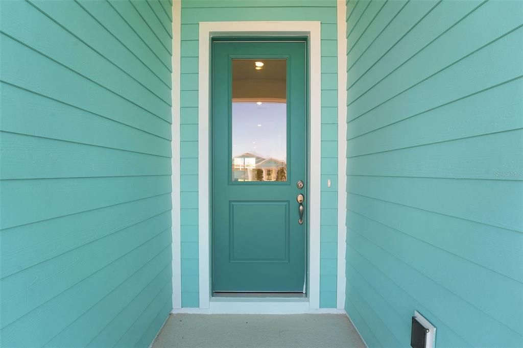Active With Contract: $289,990 (2 beds, 2 baths, 1812 Square Feet)