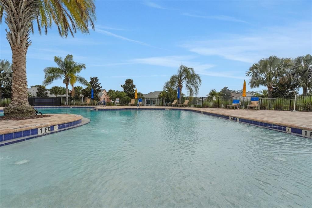 Active With Contract: $289,990 (2 beds, 2 baths, 1812 Square Feet)