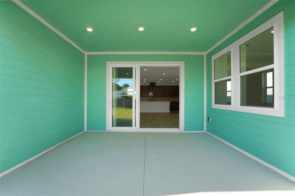 Active With Contract: $289,990 (2 beds, 2 baths, 1812 Square Feet)