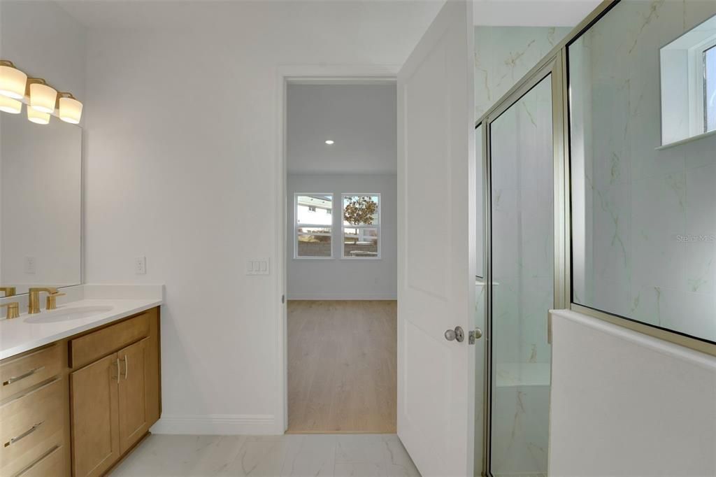 Active With Contract: $289,990 (2 beds, 2 baths, 1812 Square Feet)