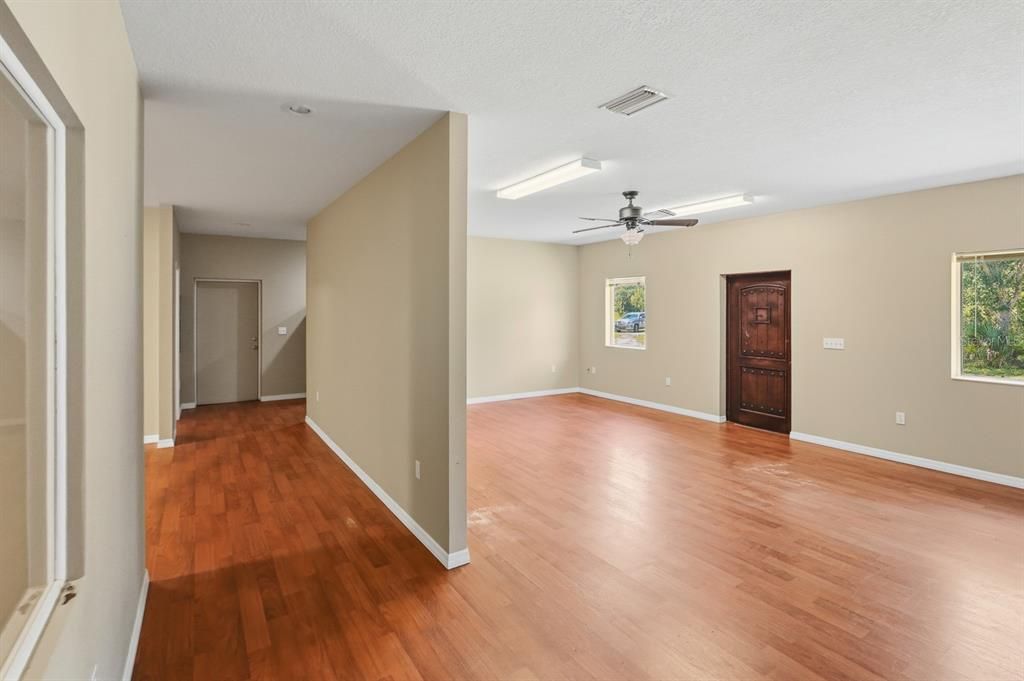 Activo con contrato: $1,100,000 (10 camas, 4 baños, 4582 Pies cuadrados)