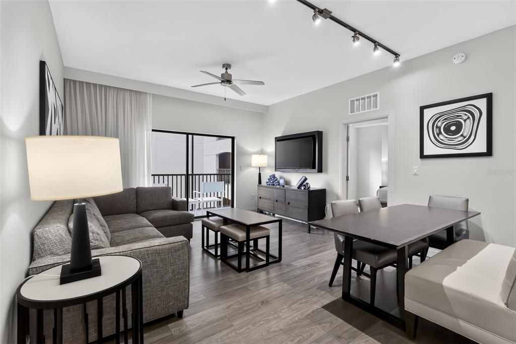 For Sale: $194,900 (3 beds, 2 baths, 1396 Square Feet)