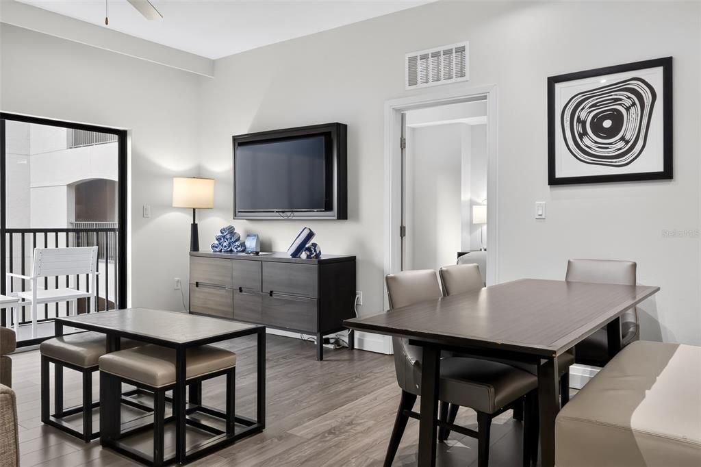 For Sale: $194,900 (3 beds, 2 baths, 1396 Square Feet)