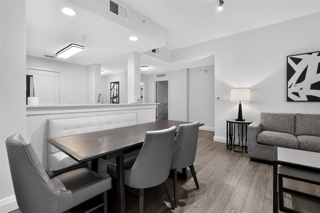 For Sale: $194,900 (3 beds, 2 baths, 1396 Square Feet)