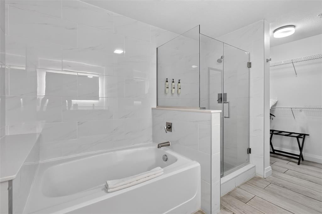 For Sale: $194,900 (3 beds, 2 baths, 1396 Square Feet)