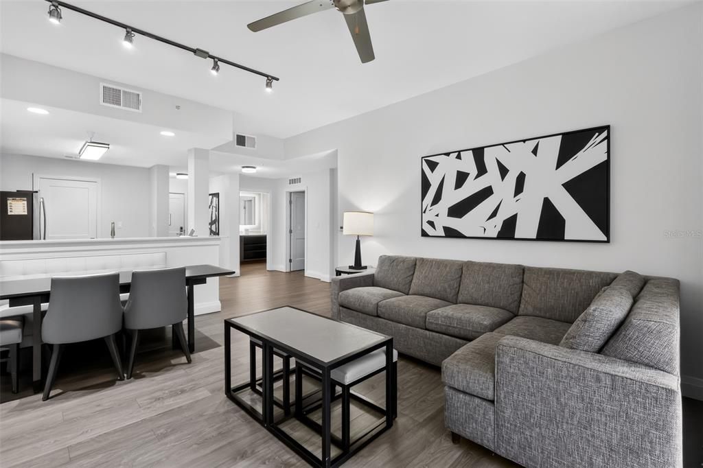 For Sale: $194,900 (3 beds, 2 baths, 1396 Square Feet)