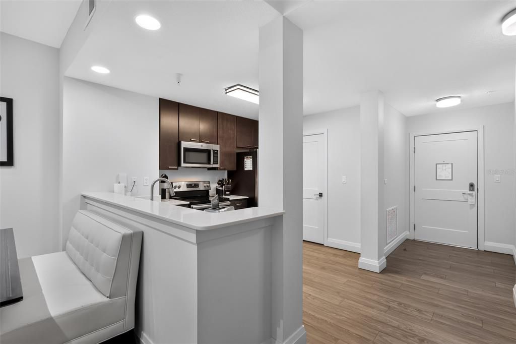 For Sale: $194,900 (3 beds, 2 baths, 1396 Square Feet)