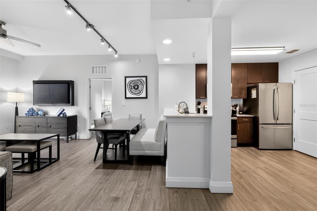 For Sale: $194,900 (3 beds, 2 baths, 1396 Square Feet)