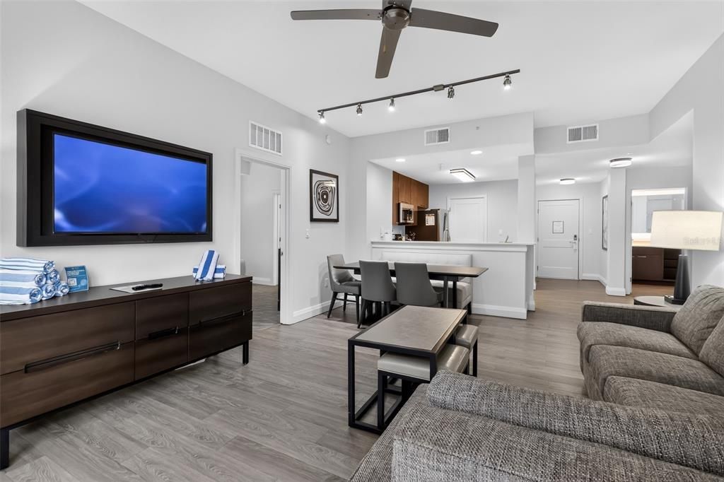 For Sale: $194,900 (3 beds, 2 baths, 1396 Square Feet)