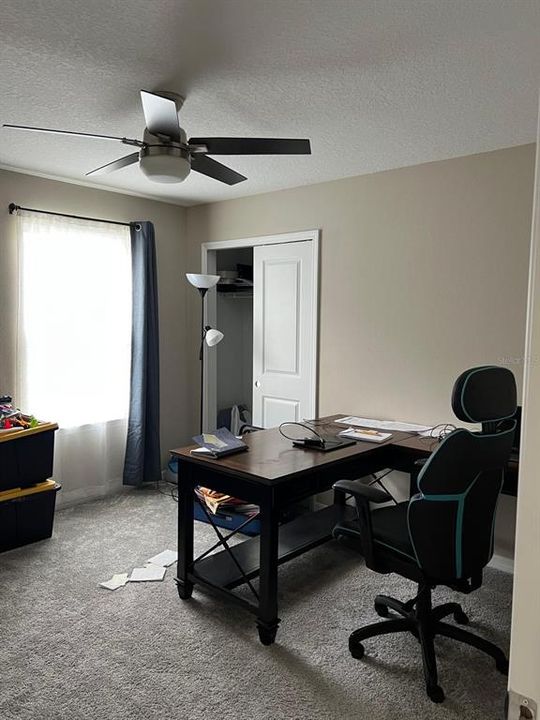 For Rent: $3,300 (5 beds, 4 baths, 3416 Square Feet)