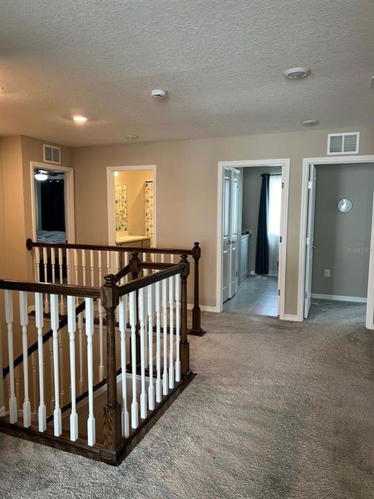 For Rent: $3,300 (5 beds, 4 baths, 3416 Square Feet)