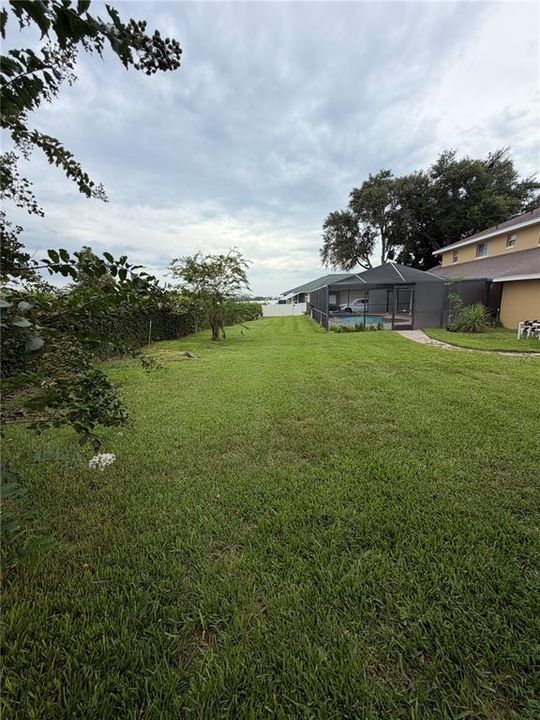 For Rent: $2,700 (3 beds, 2 baths, 2560 Square Feet)