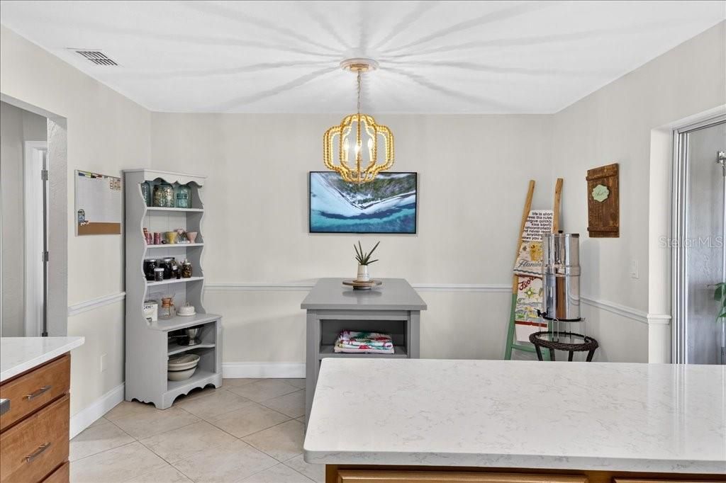 For Sale: $550,000 (3 beds, 2 baths, 2064 Square Feet)