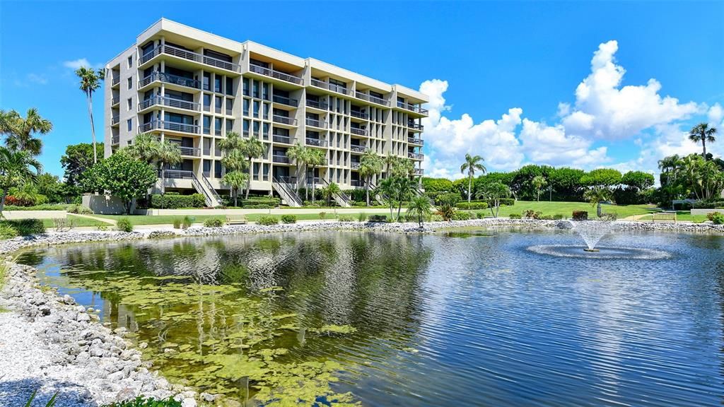 For Sale: $1,395,000 (2 beds, 2 baths, 1503 Square Feet)