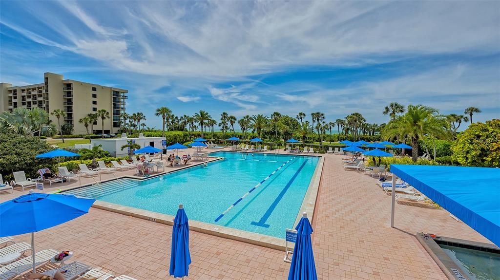 For Sale: $1,395,000 (2 beds, 2 baths, 1503 Square Feet)