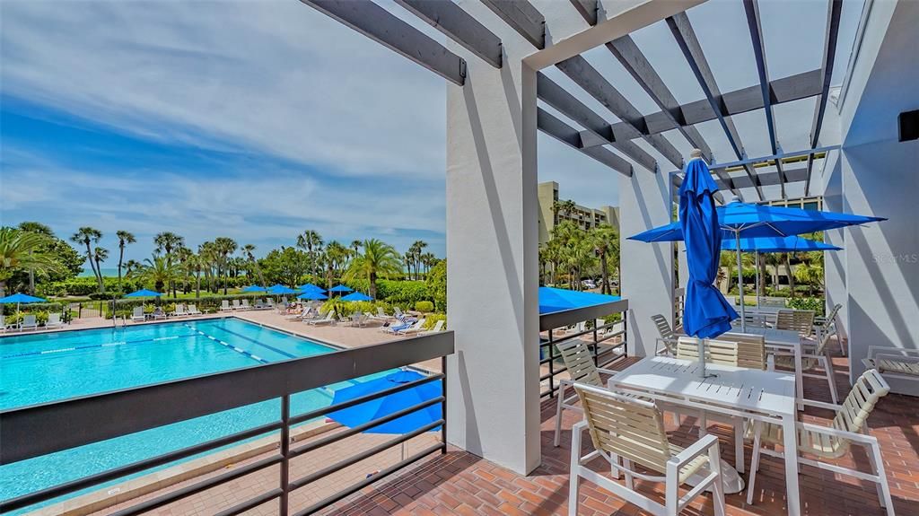 For Sale: $1,395,000 (2 beds, 2 baths, 1503 Square Feet)