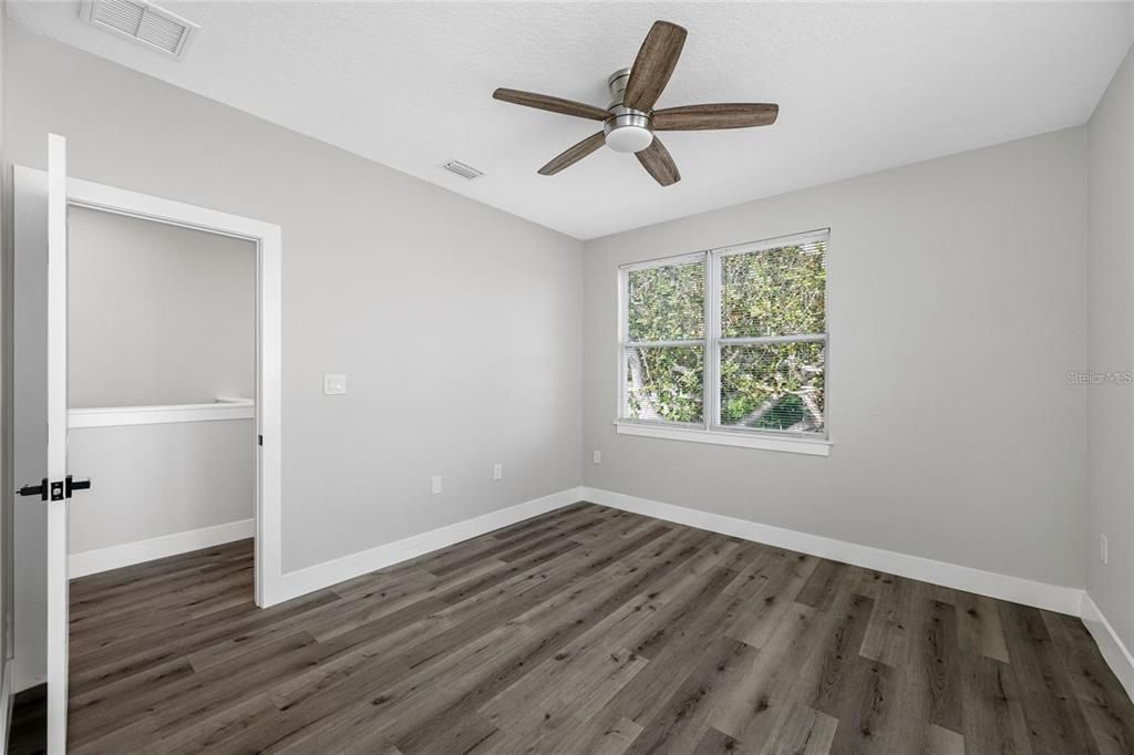En Venta: $889,999 (6 camas, 4 baños, 3478 Pies cuadrados)