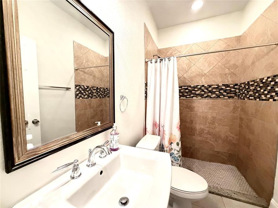 На продажу: $627,000 (4 спален, 3 ванн, 2237 Квадратных фут)