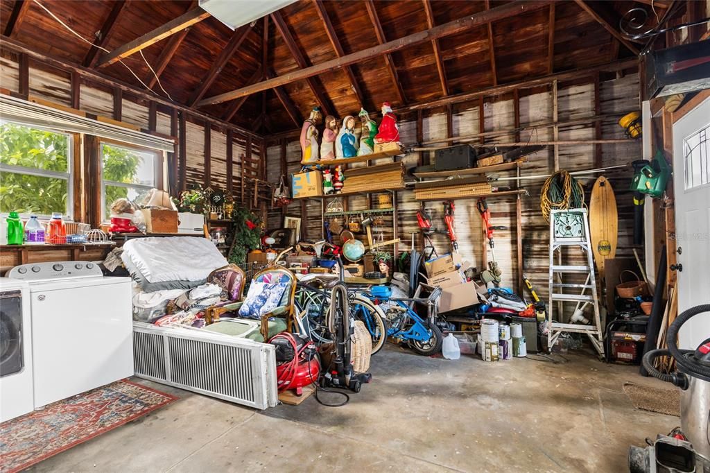 For Sale: $379,900 (3 beds, 1 baths, 1538 Square Feet)