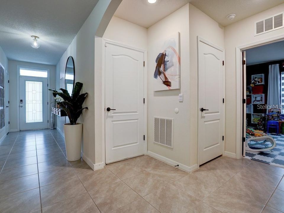 For Sale: $519,000 (4 beds, 2 baths, 1846 Square Feet)