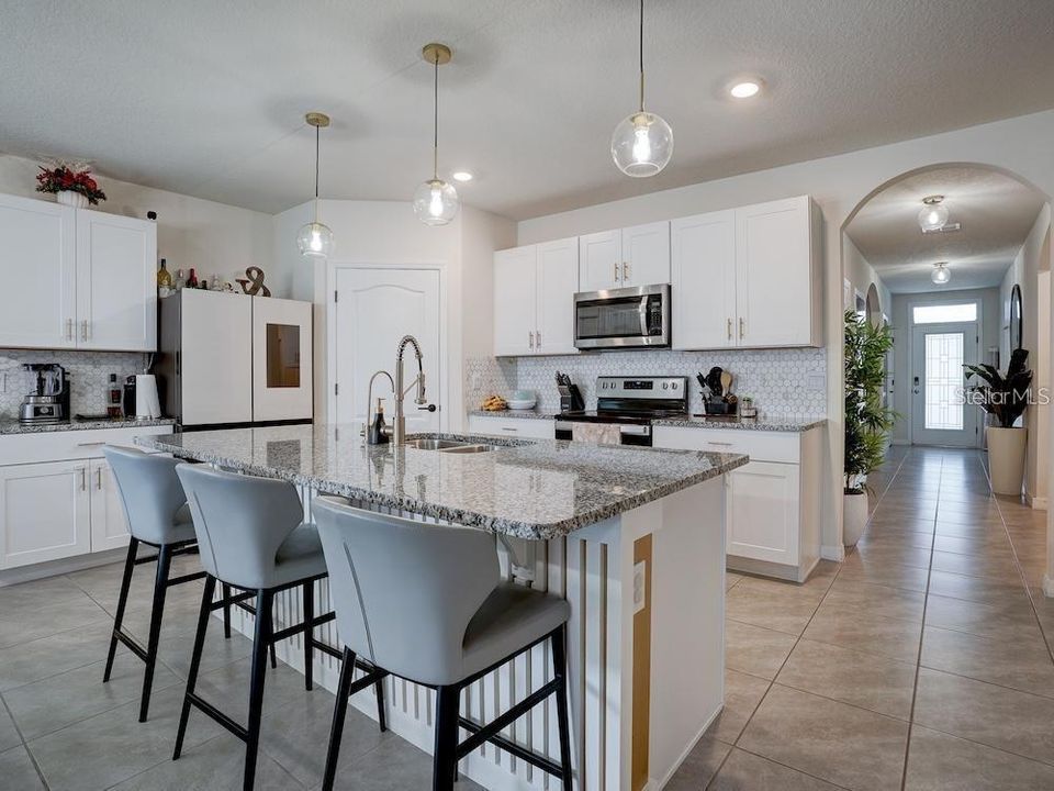 For Sale: $519,000 (4 beds, 2 baths, 1846 Square Feet)