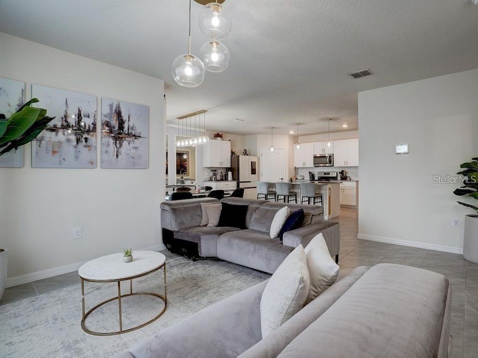 For Sale: $519,000 (4 beds, 2 baths, 1846 Square Feet)
