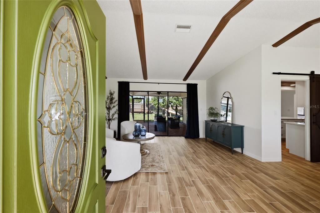 For Sale: $527,500 (3 beds, 2 baths, 1741 Square Feet)