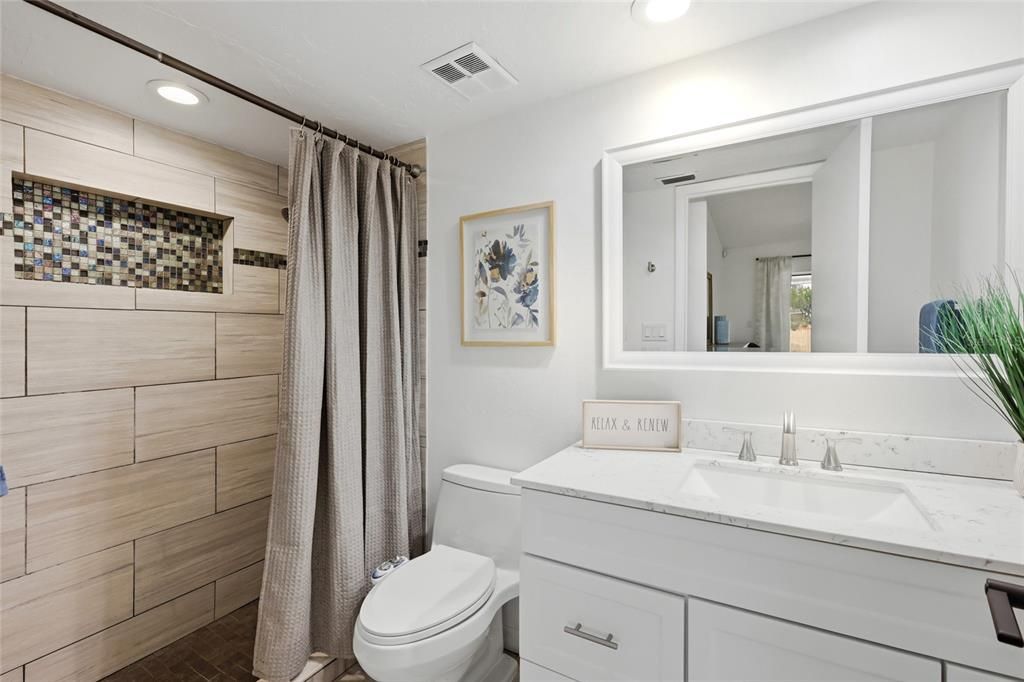 For Sale: $527,500 (3 beds, 2 baths, 1741 Square Feet)