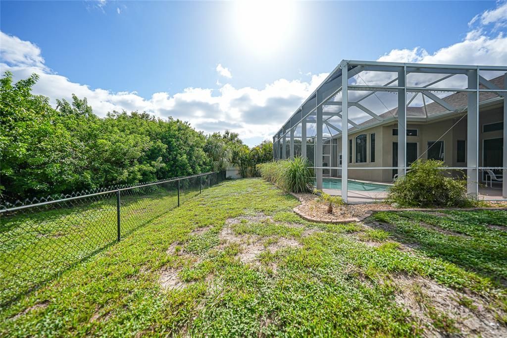 For Sale: $439,900 (3 beds, 3 baths, 2232 Square Feet)
