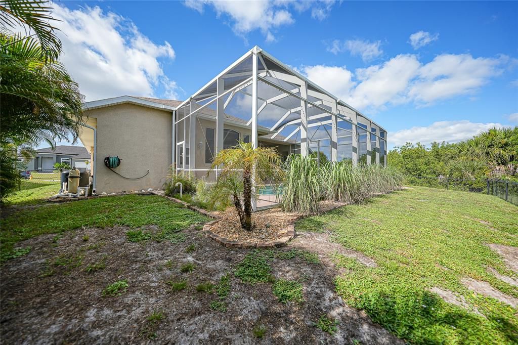 For Sale: $439,900 (3 beds, 3 baths, 2232 Square Feet)