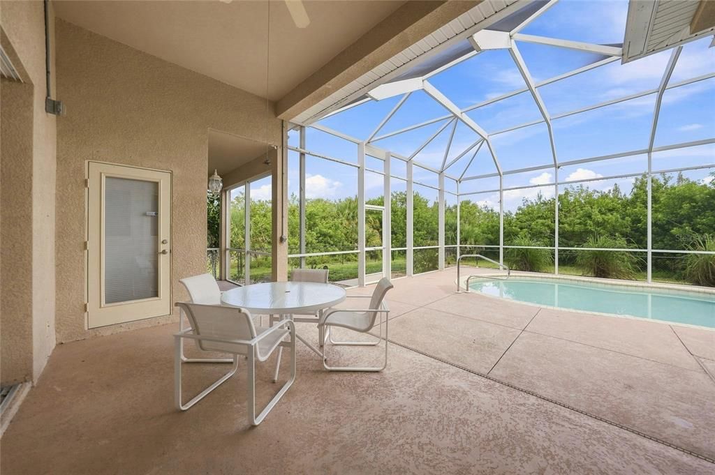 For Sale: $439,900 (3 beds, 3 baths, 2232 Square Feet)