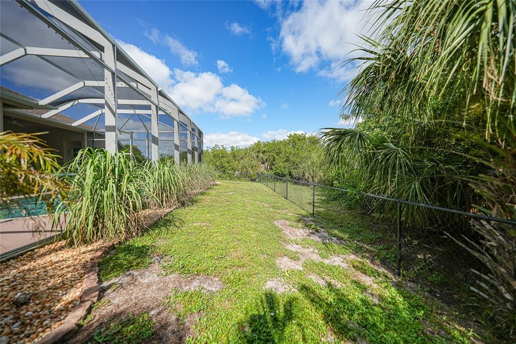 For Sale: $439,900 (3 beds, 3 baths, 2232 Square Feet)