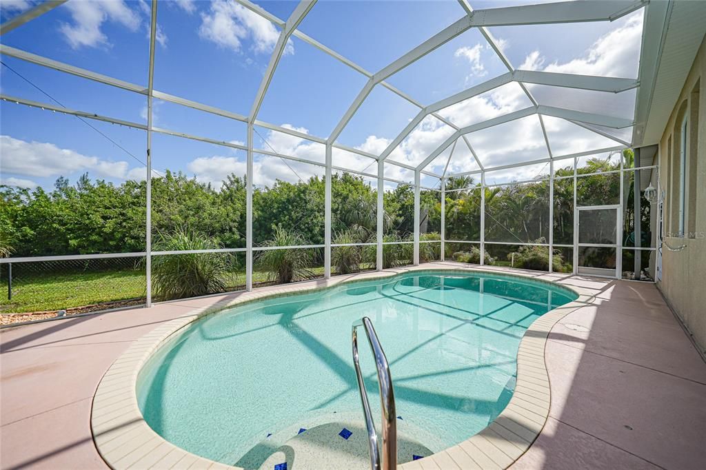 For Sale: $439,900 (3 beds, 3 baths, 2232 Square Feet)