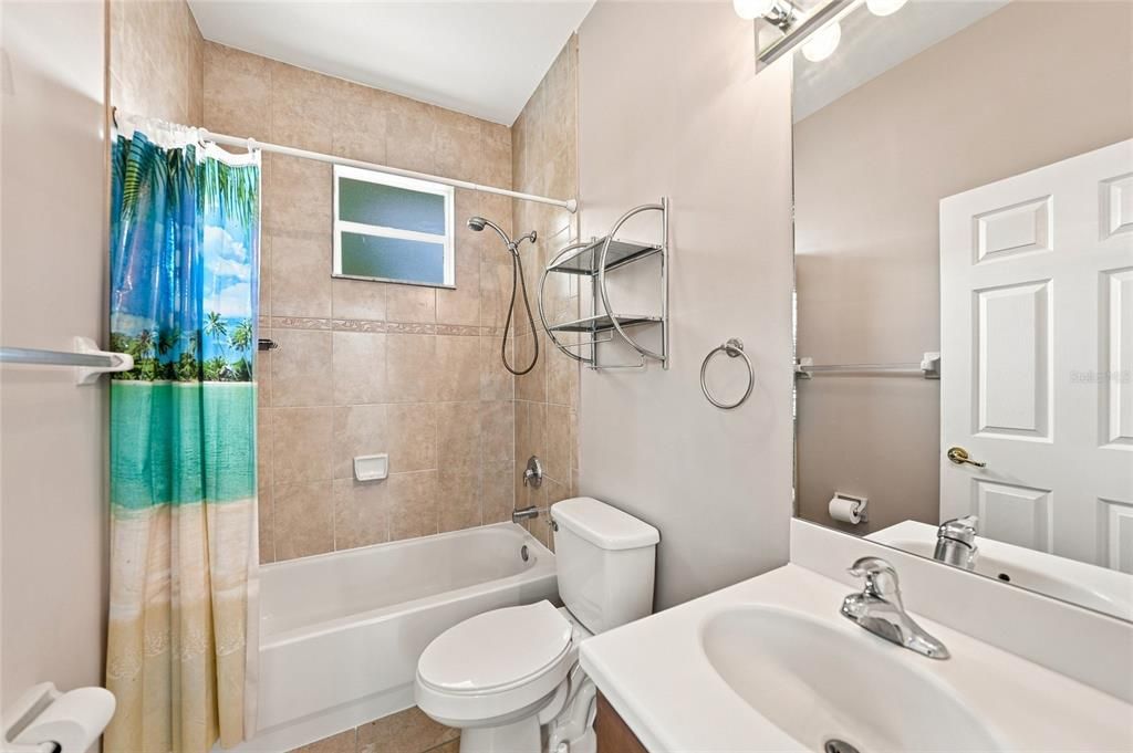For Sale: $439,900 (3 beds, 3 baths, 2232 Square Feet)