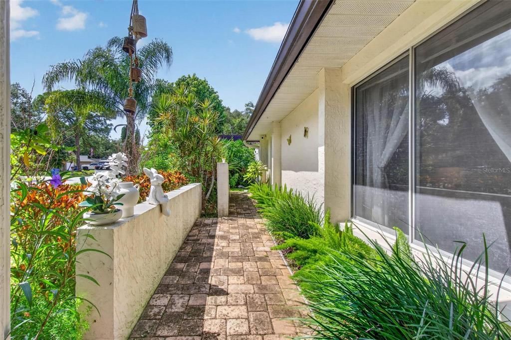 En Venta: $610,000 (3 camas, 2 baños, 1769 Pies cuadrados)