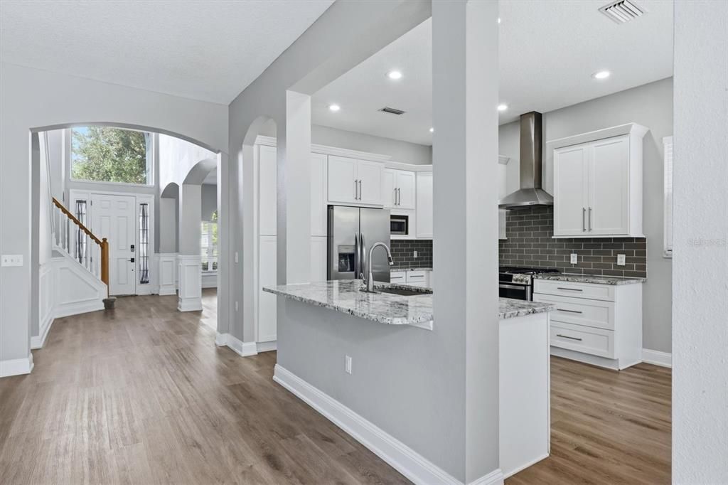 For Sale: $629,900 (4 beds, 3 baths, 2572 Square Feet)