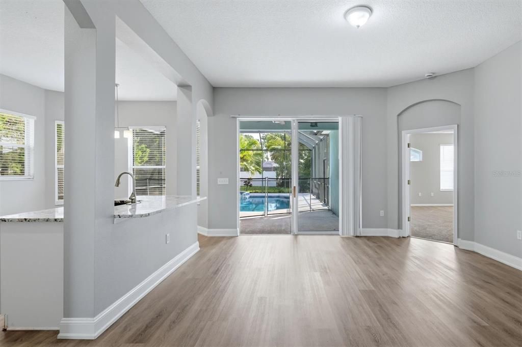 For Sale: $629,900 (4 beds, 3 baths, 2572 Square Feet)