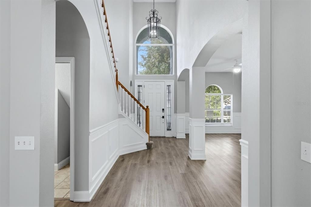 For Sale: $629,900 (4 beds, 3 baths, 2572 Square Feet)